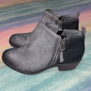Miz Mooz Boots Womens 39 Ankle Booties Heels Casual Gray Leather Double Zipper